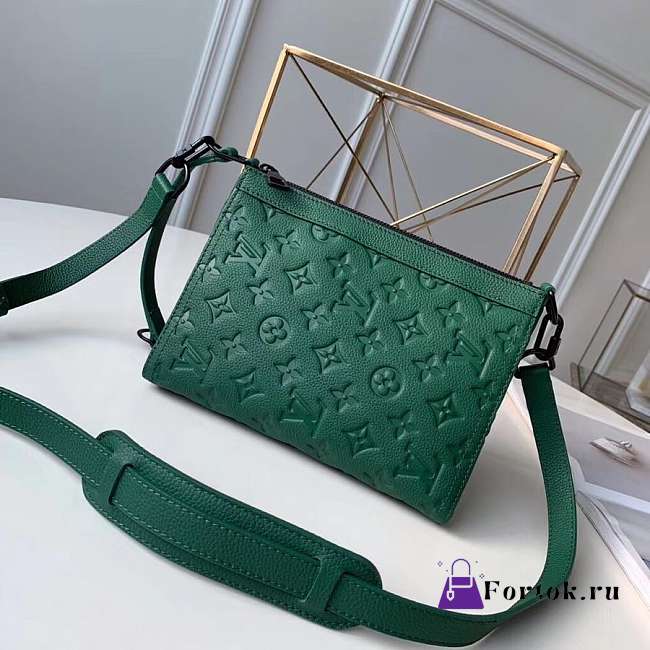 LOUIS VUITTON Embossing Monogram Empreinte Cowhide Green 23cm - 1