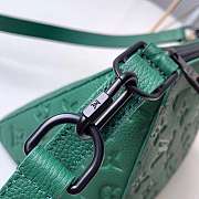 LOUIS VUITTON Embossing Monogram Empreinte Cowhide Green 23cm - 2