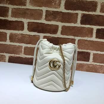 GUCCI White GG Marmont Gold Vuckle Leather