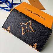 LOUIS VUITTON Sarah Wallet Black M60531 19cm - 5