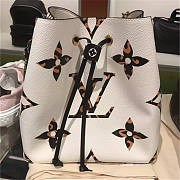 LOUIS VUITTON NEONOE Handbag Bucket Bag M44717 26cm  - 2