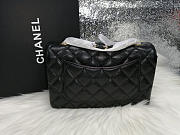 Chanel caviar Lambskin Leather Flap Bag black gold  17cm - 3