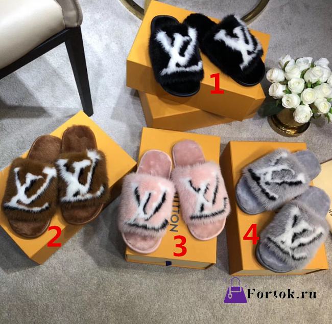 LV slippers 04 - 1