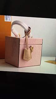 LOUIS VUITTON SPRING STREET Shoulder Tote Pink - 2