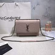 YSL SUNSET Embossed Crocodile Shiny Pink 22cm - 1