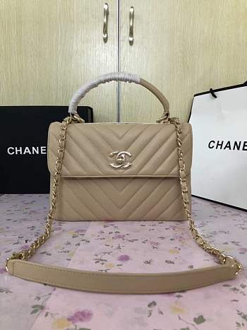 Chanel New Bright Handbag Beige Gold Hardware 25cm 