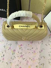 Chanel New Bright Handbag Beige Gold Hardware 25cm  - 5