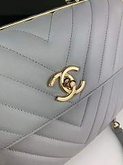 Chanel New Bright Handbag Gray Gold Hardware 25cm - 5
