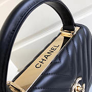 Chanel New Bright Handbag Black Gold Hardware 25cm - 4