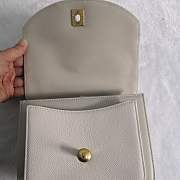 Chanel Bag Organ Bag Small Square Bag White  - 3