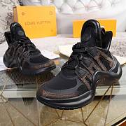 Louis Vuitton men's and women's models Black - 1