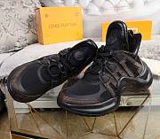 Louis Vuitton men's and women's models Black - 4