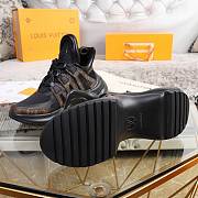 Louis Vuitton men's and women's models Black - 6