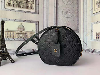 Louis Vuitton Monogram Black