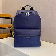 Louis Vuitton Discovery M30229 Full Color 40cm - 1