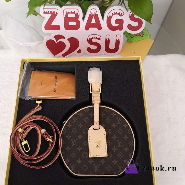Louis Vuitton Reverse Monogram - 1