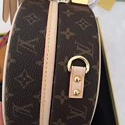 Louis Vuitton Reverse Monogram - 4