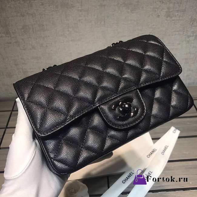 Chanel Caviar Lambskin Leather Flap Bag black 20cm - 1