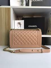 Chanel Quilted Caviar Medium Boy Brown 67086  25cm - 3