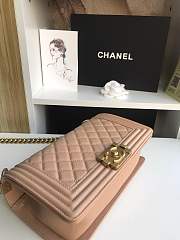 Chanel Quilted Caviar Medium Boy Brown 67086  25cm - 5