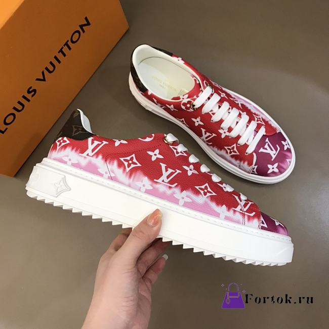 Louis Vuitton men's and women's models Red - 1