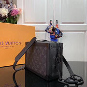 LOUIS VUITTON  SOFT TRUNK M44730 - 3