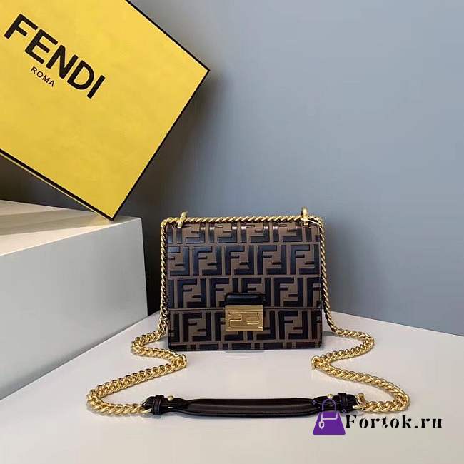 FENDI KANI BAG 0508S 19cm - 1