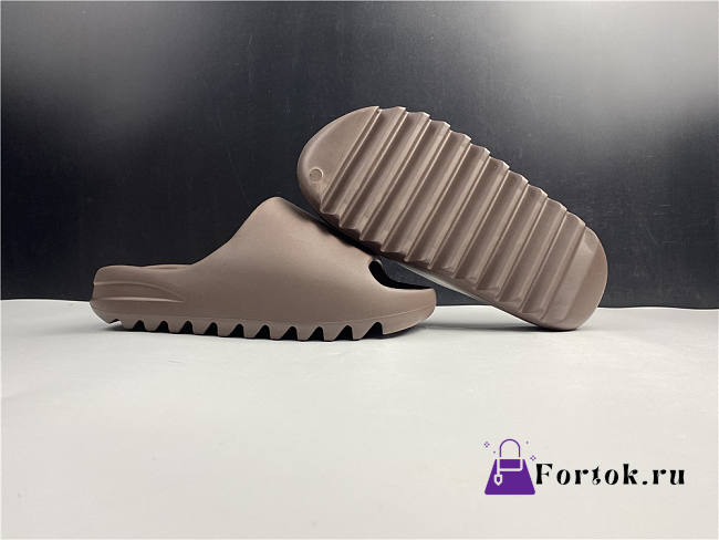 Yeezy Slide G55492 CORE - 1