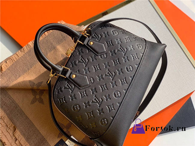 Louis Vuitton Alma PM Bag M44832 Black 32cm - 1