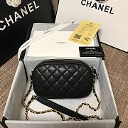 Chanel CAMERA BAG Black And White - 3