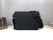 Louis Vuitton New men's one-shoulder bag 28cm - 1