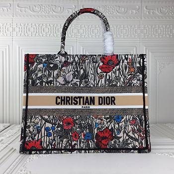 Dior BOOK TOTE BAG 002