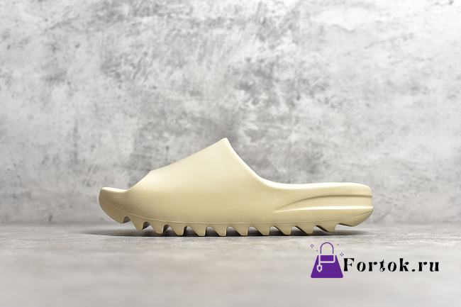 Yeezy Slippers - 1