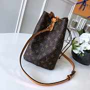 LOUIS VUITTON LV NeoNoe BB Monogram Orange M43570 27cm  - 5