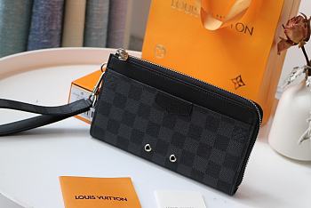 LOUIS VUITTON ZIPPY DRAGONNE Wallet Black N60379 19cm