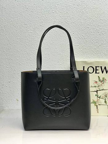 LOEWE Anagram Tote in classic calfskin Black 10933 30cm 