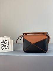 LOEWE Mini Puzzle bag in classic calfskin Black and Tan 32230U  - 6