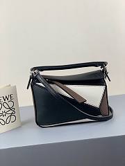LOEWE Mini Puzzle bag in classic calfskin Black and White 32230U  - 5