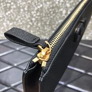 VALENTINO Garavani Clutch V-shaped buckle Black 060# 24.5cm - 6