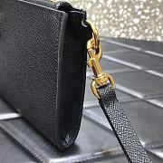 VALENTINO Garavani Clutch V-shaped buckle Black 060# 24.5cm - 3