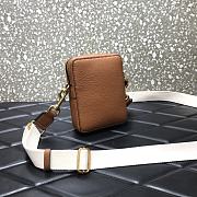 VALENTINO Garavani Dark vintage gold tone Zipper Brown 0954# 16cm - 3