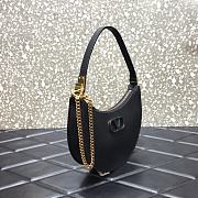 VALENTINO Garavani Mini Vlogo Hobo Bag Black 0707# 20cm - 2