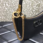 VALENTINO Garavani Mini Vlogo Hobo Bag Black 0707# 20cm - 3