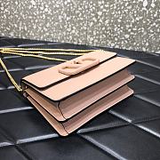 VALENTINO Garavani VRING chain wallet Nude 069# 17.5cm - 6