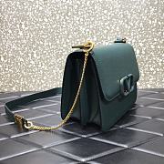 VALENTINO Palm-print cowhide V-shaped Mallard Green 0808# 22cm - 5
