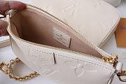 LOUIS VUITTON Multi Pochette Accessories Creme M80447 24cm - 4