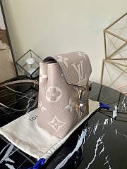 LOUIS VUITTON Apricot Backpack M80738 19cm - 5