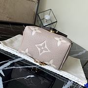 LOUIS VUITTON Apricot Backpack M80738 19cm - 4