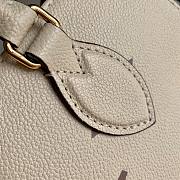 Louis Vuitton ONTHEGO Small Tote M45654 Bicolor Monogram Beige 25cm - 5