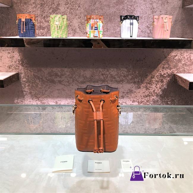 Fendi FF Mon Tresor Calfskin 8066 18cm - 1